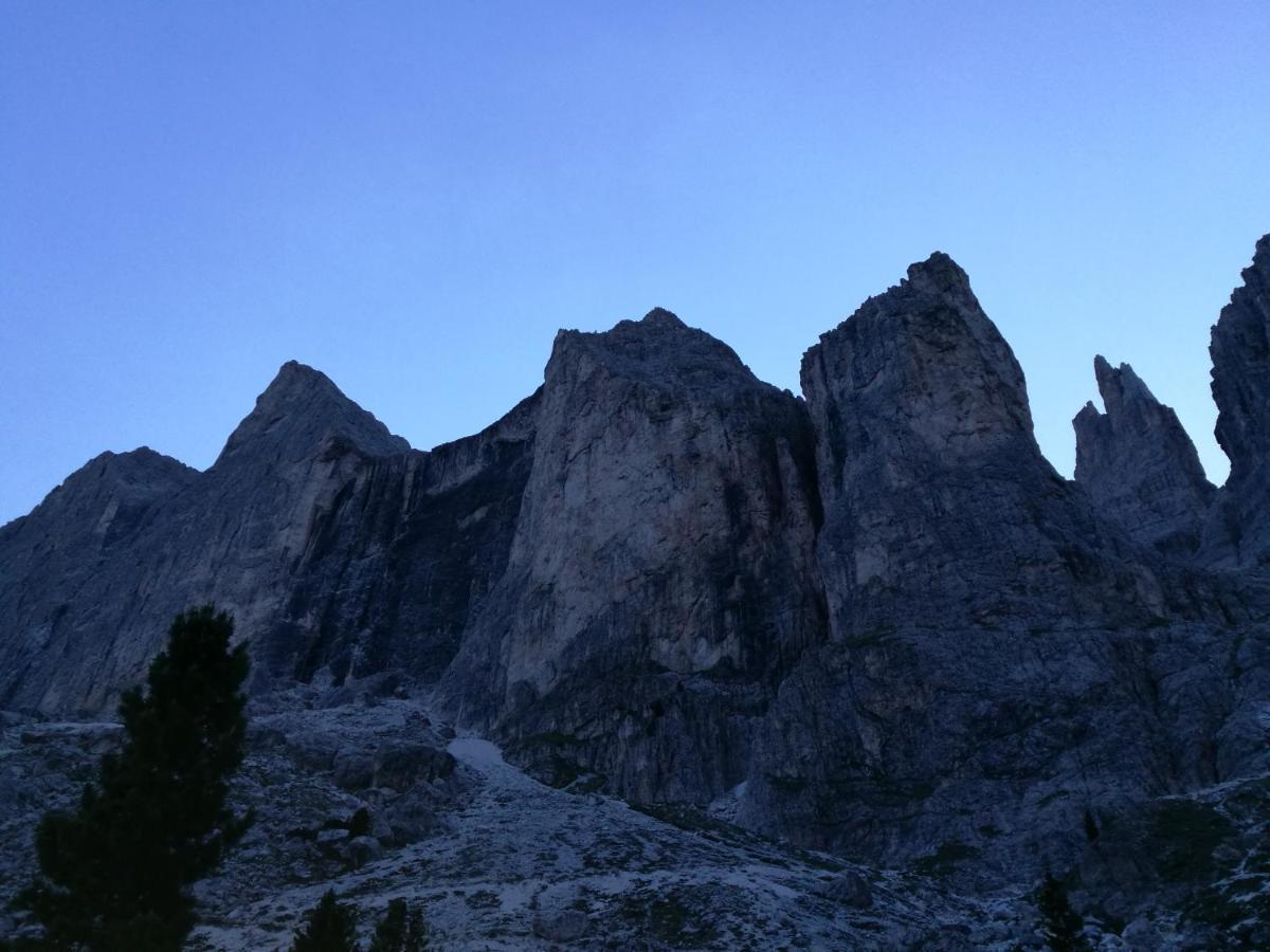 Готель Rifugio Stella Alpina Spiz Piaz Per Escursionisti Поцца-ді-Фасса Екстер'єр фото
